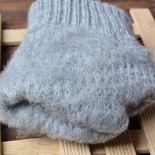 Load image into Gallery viewer, Jacquard Thick Touch Screen Gloves