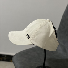 Load image into Gallery viewer, Women&#39;s Satin Lined Ponytail Baseball Cap