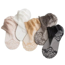 Load image into Gallery viewer, Ladies Fashion Lace Socks