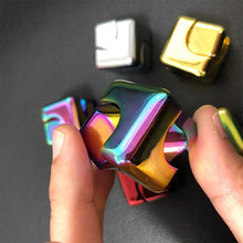 Load image into Gallery viewer, Finger Spinner Cube