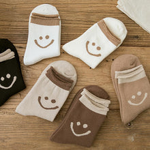 Load image into Gallery viewer, Lovely Smile Face Cotton Socks