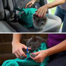 Load image into Gallery viewer, Cat Travel Pouch