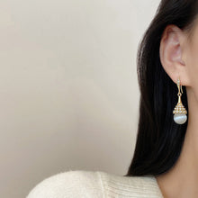 Load image into Gallery viewer, Fashion Opal Pearl Earrings