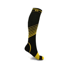 Load image into Gallery viewer, Extreme Fit Knee-High Compression Socks