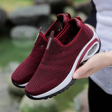 Load image into Gallery viewer, Women Breathable Mesh Slip On Sneakers