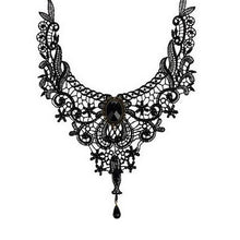 Load image into Gallery viewer, Lace Necklace