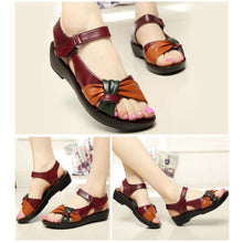 Load image into Gallery viewer, Comfortable Flat Sandals With Soft Soles