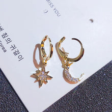 Load image into Gallery viewer, Star and Moon Earrings