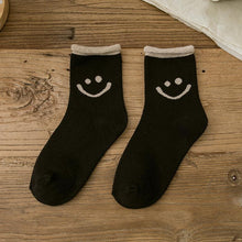 Load image into Gallery viewer, Lovely Smile Face Cotton Socks