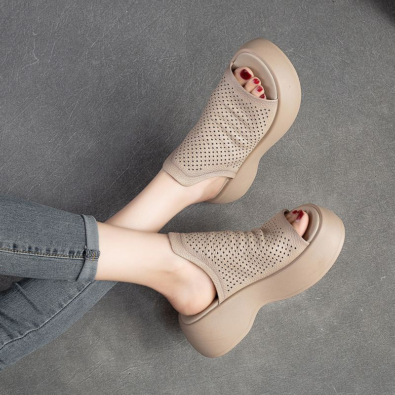 Women’s Breathable Hollowed-out Leather Sandals